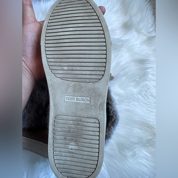 Boots - Picture 3 of 5